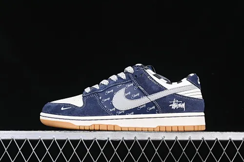 All categories Nk SB Dunk Series Nk SB Dunk Low High-end customized low-top sneakers Nk SB Dunk Low Stusi co-branded Raw rubber blue suede Anniversary high-end customized low-top casual sneakers XS1086-009